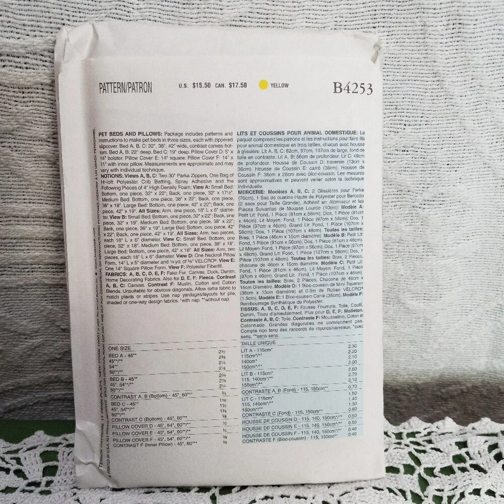 Butterick Sewing Pattern B4253 NIP Uncut/Unused Dog Pet Bed Couch